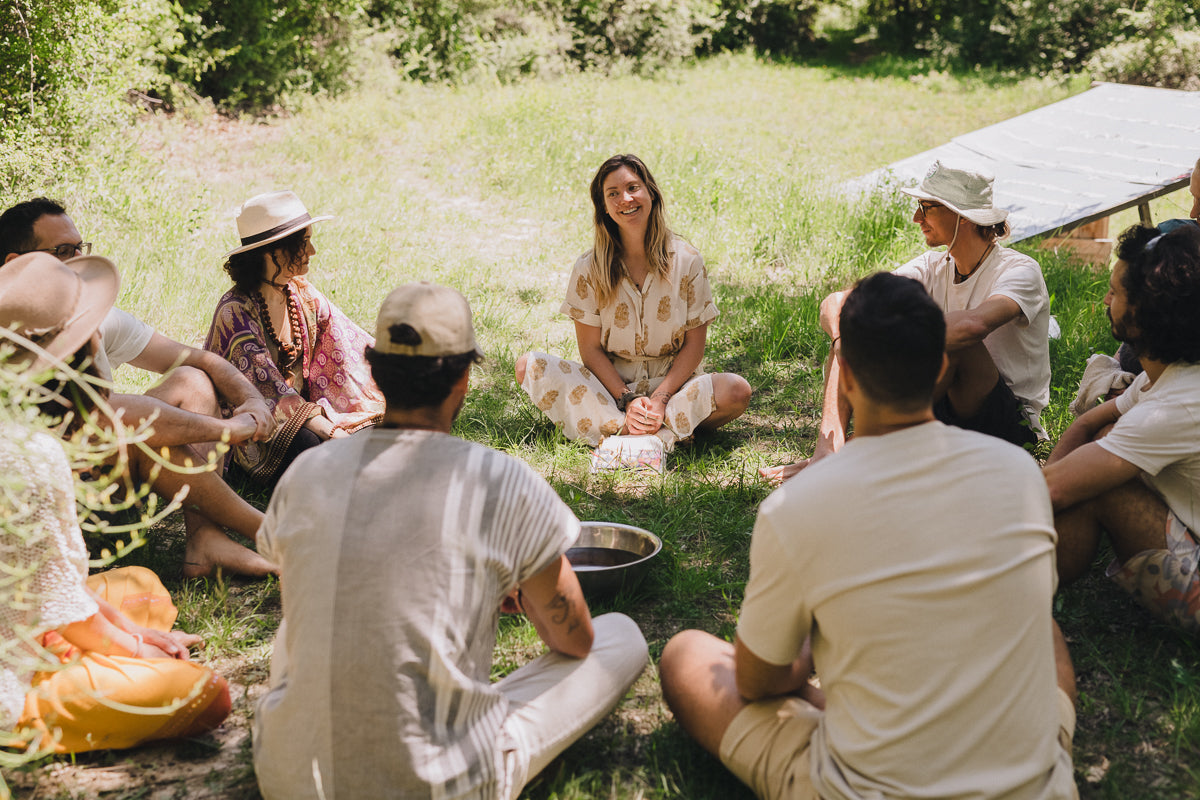 Parlem d'abelles; L'impacte de comportament humà a la biodiversitat